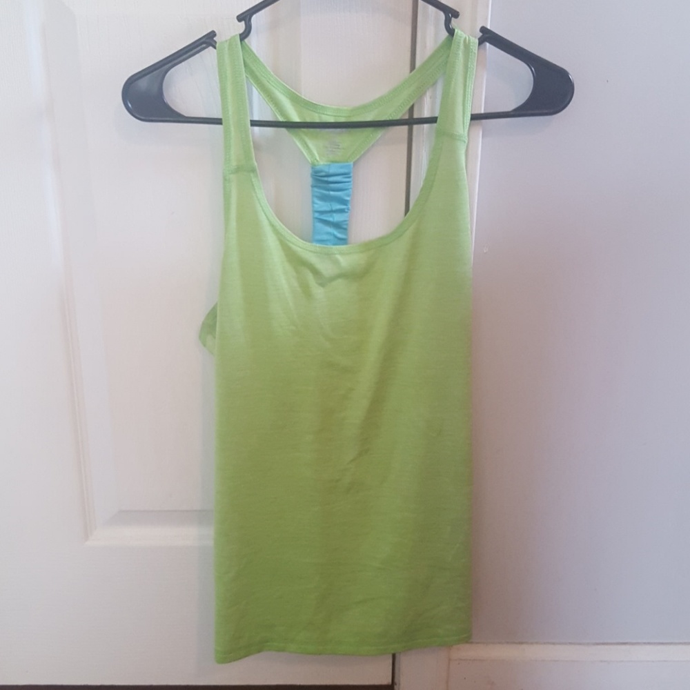 Sports tank
